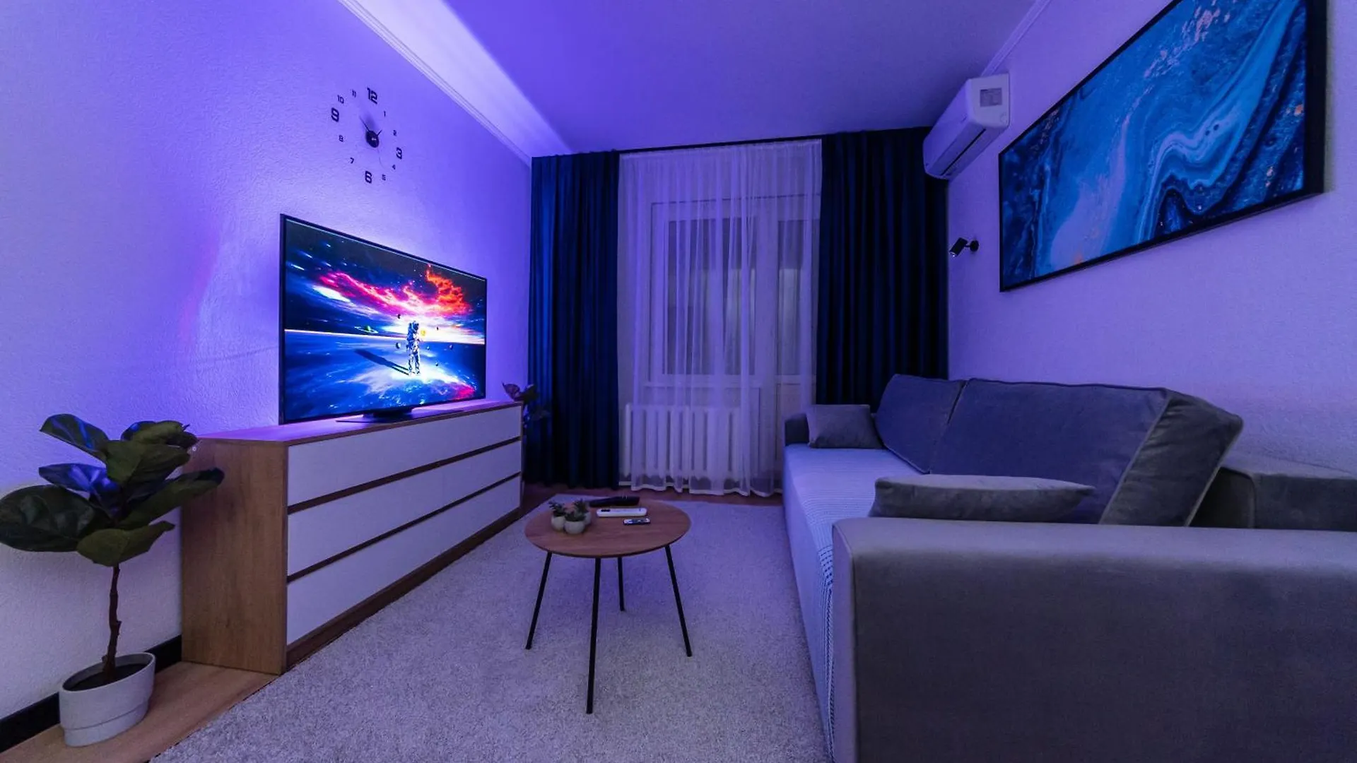 Modern 1 Bedroom Apartment Kiev