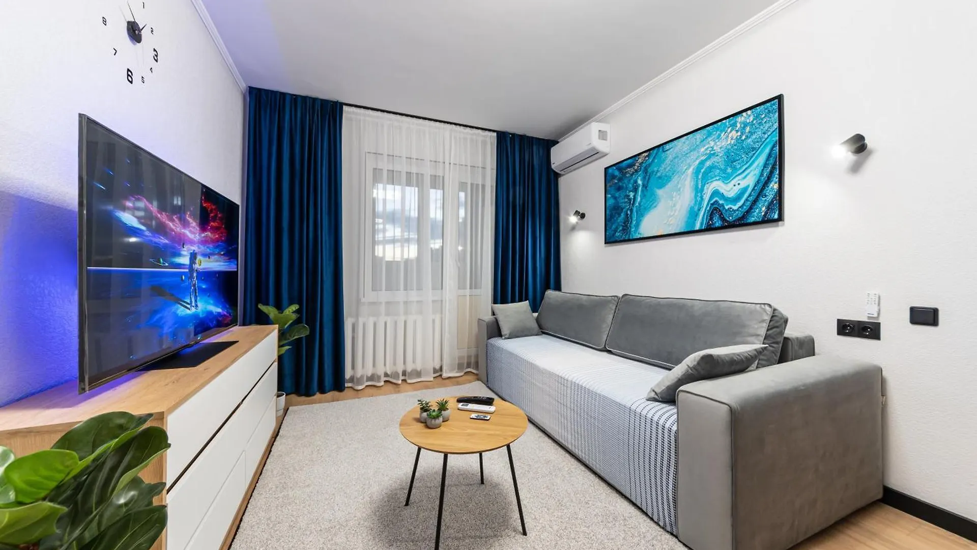 Modern 1 Bedroom Apartment Kiev